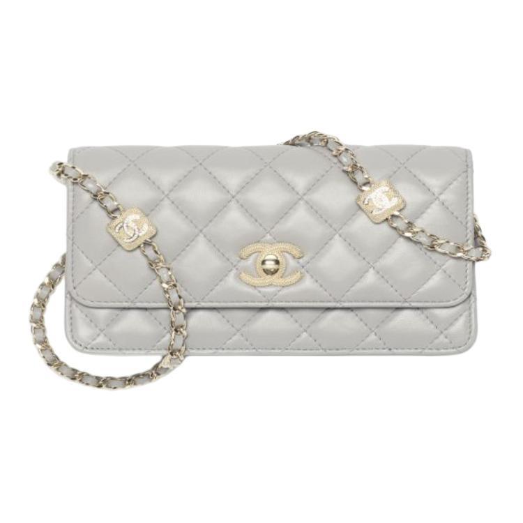 https://d2cva83hdk3bwc.cloudfront.net/AP4300-B18216-NZV46-chanel-sheepskin-crossbody-bag-shoulder-bag-women-s-gray-1.jpg