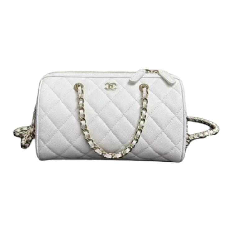https://d2cva83hdk3bwc.cloudfront.net/AP4385-B10583-NADOM-chanel-litchi-grain-cow-leather-shoulder-bag-crossbody-bag-handbag-small-size-women-s-white-1.jpg