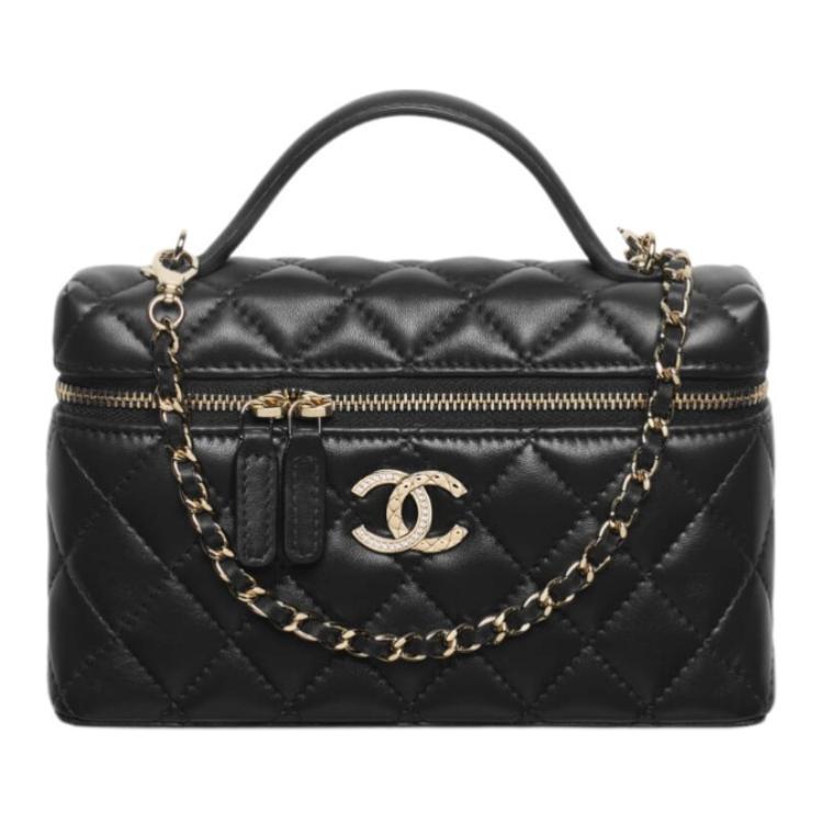 https://d2cva83hdk3bwc.cloudfront.net/AP4412-B18692-94305-chanel-lambskin-shoulder-bag-crossbody-bag-handbag-women-s-black-1.jpg