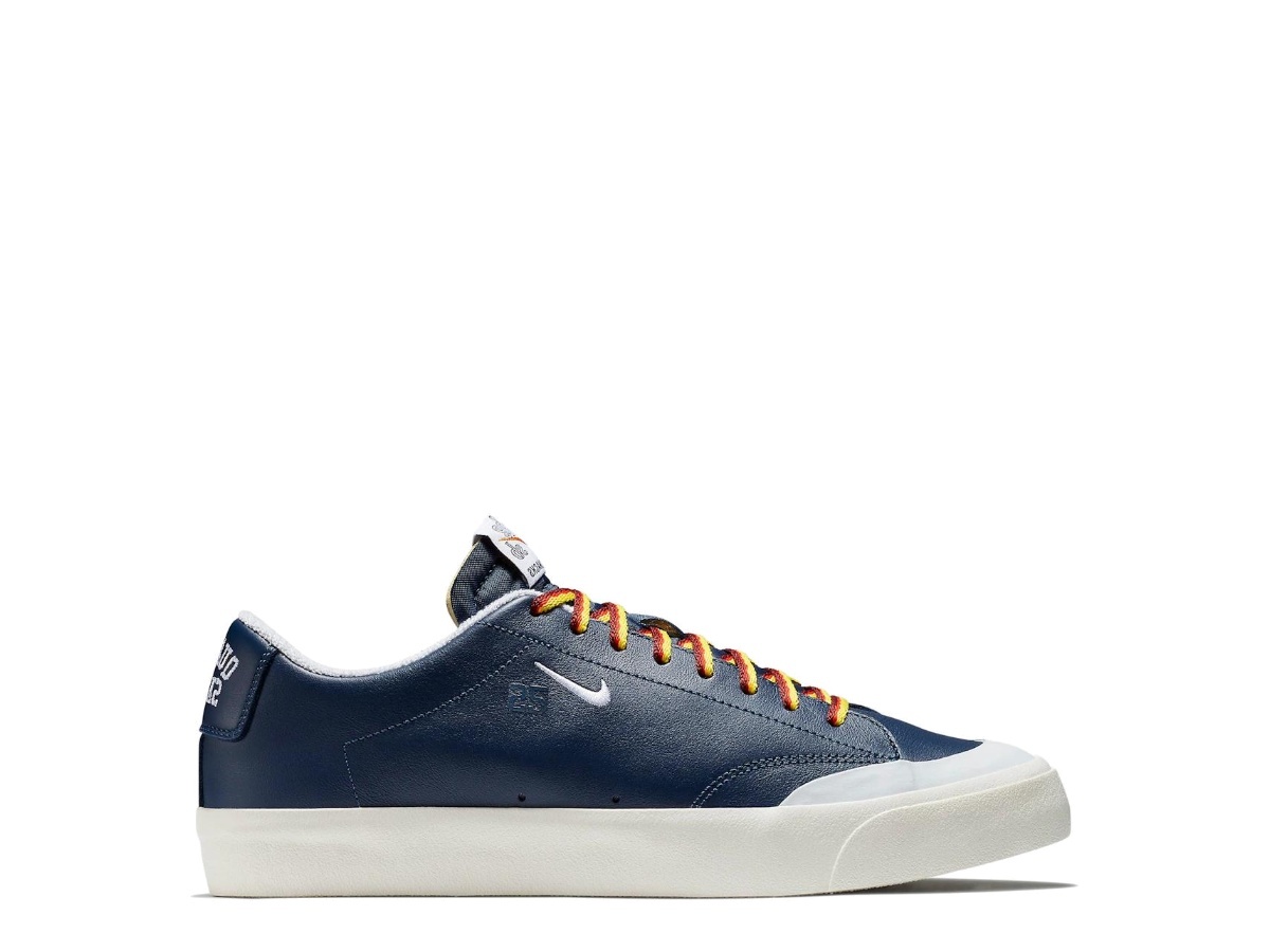 https://d2cva83hdk3bwc.cloudfront.net/AQ3499-411-nike-sb-blazer-low-xt-quartersnacks-navy-1.jpg