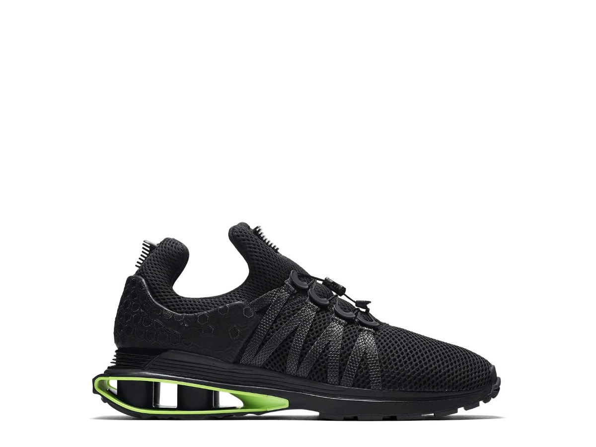 nike shox gravity luxe