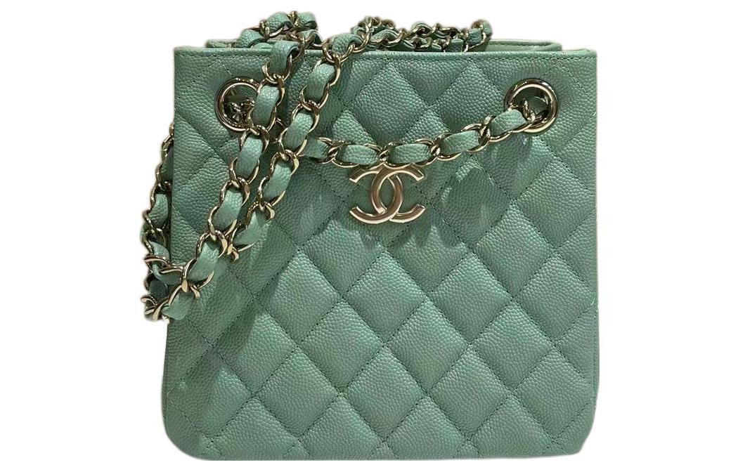 https://d2cva83hdk3bwc.cloudfront.net/AS3716-Y33352-NM369-chanel-23p-ss-handbags-1.jpg