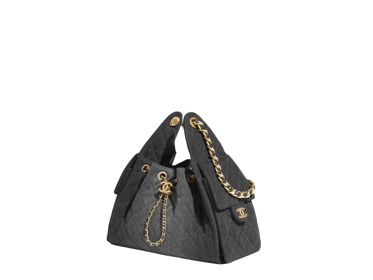 https://d2cva83hdk3bwc.cloudfront.net/AS5293-B20520-U0725-chanel-25-small-handbag-washed-denim-and-gold-metal-black-2.jpg