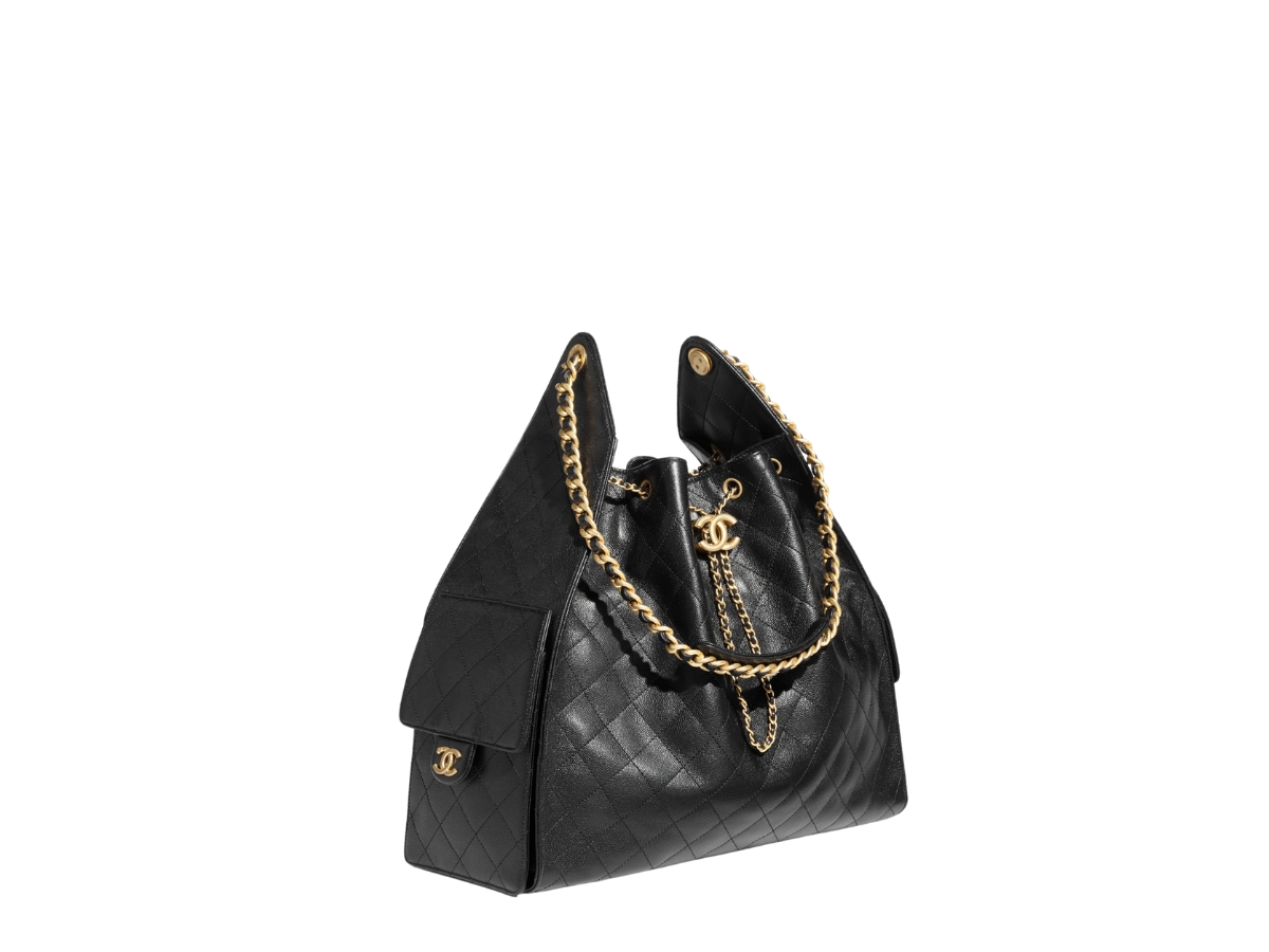 https://d2cva83hdk3bwc.cloudfront.net/AS5553-B20304-94305-chanel-25-large-bag-in-black-grained-calfskin-with-gold-tone-metal-1.jpg