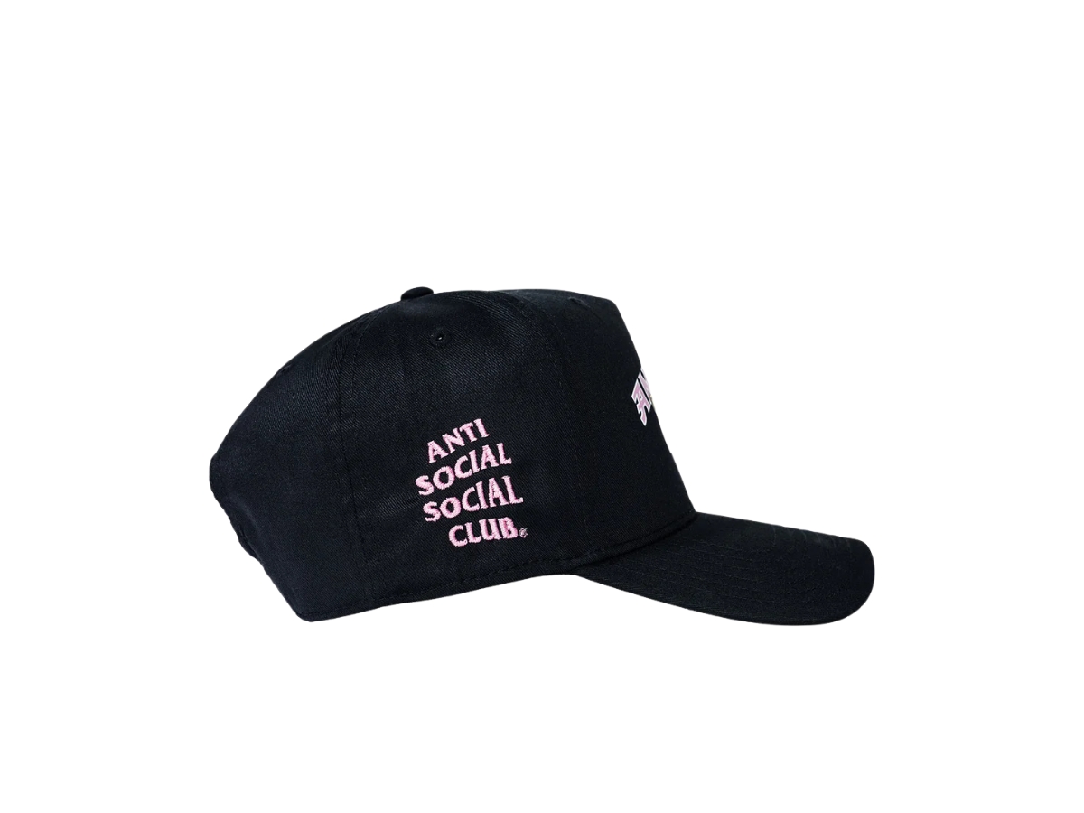 https://d2cva83hdk3bwc.cloudfront.net/ASSC-HATAASSCACB62FR-anti-social-social-club-anxiety-cap-black-3.jpg