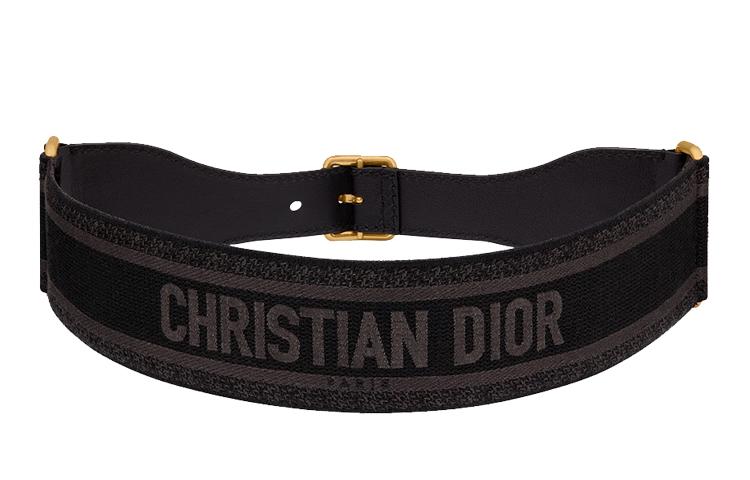 https://d2cva83hdk3bwc.cloudfront.net/B0001CBTE-M972-dior-belts-unisex-1.jpg