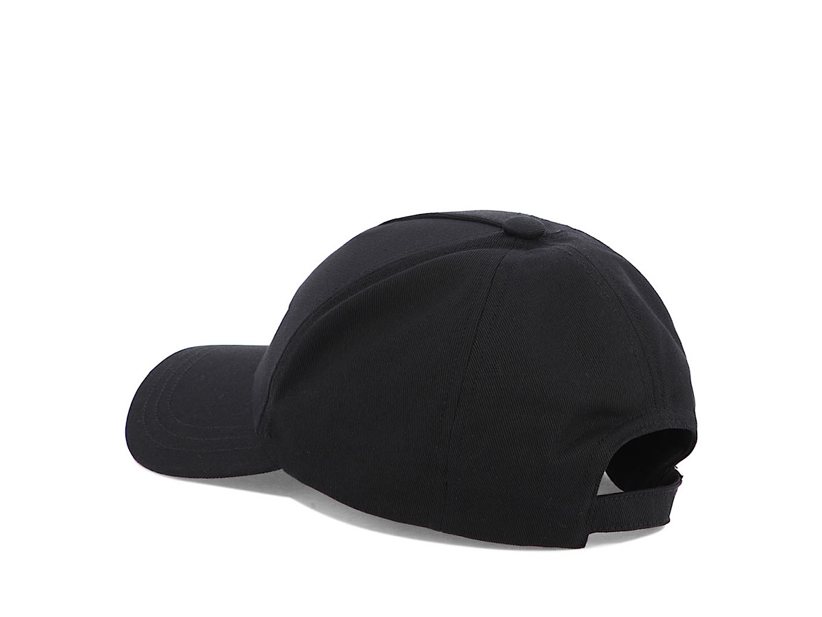https://d2cva83hdk3bwc.cloudfront.net/BF1XA015CB24EAB-balmain-balmain-paris-embroide-3.jpg
