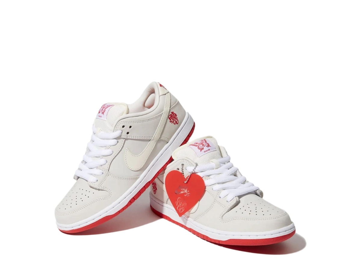 Nike SB Dunk Low Verdy Girls Don't Cry (Friends and Family)