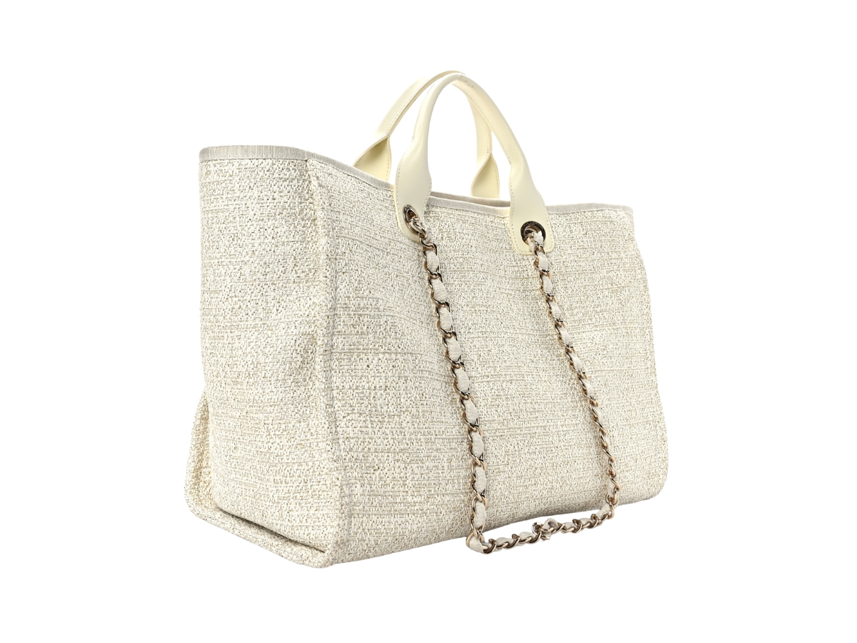 https://d2cva83hdk3bwc.cloudfront.net/CHL-TBBCCLDTIL3GD-chanel-canvas-large-deauville-tote-ivory-2.jpg