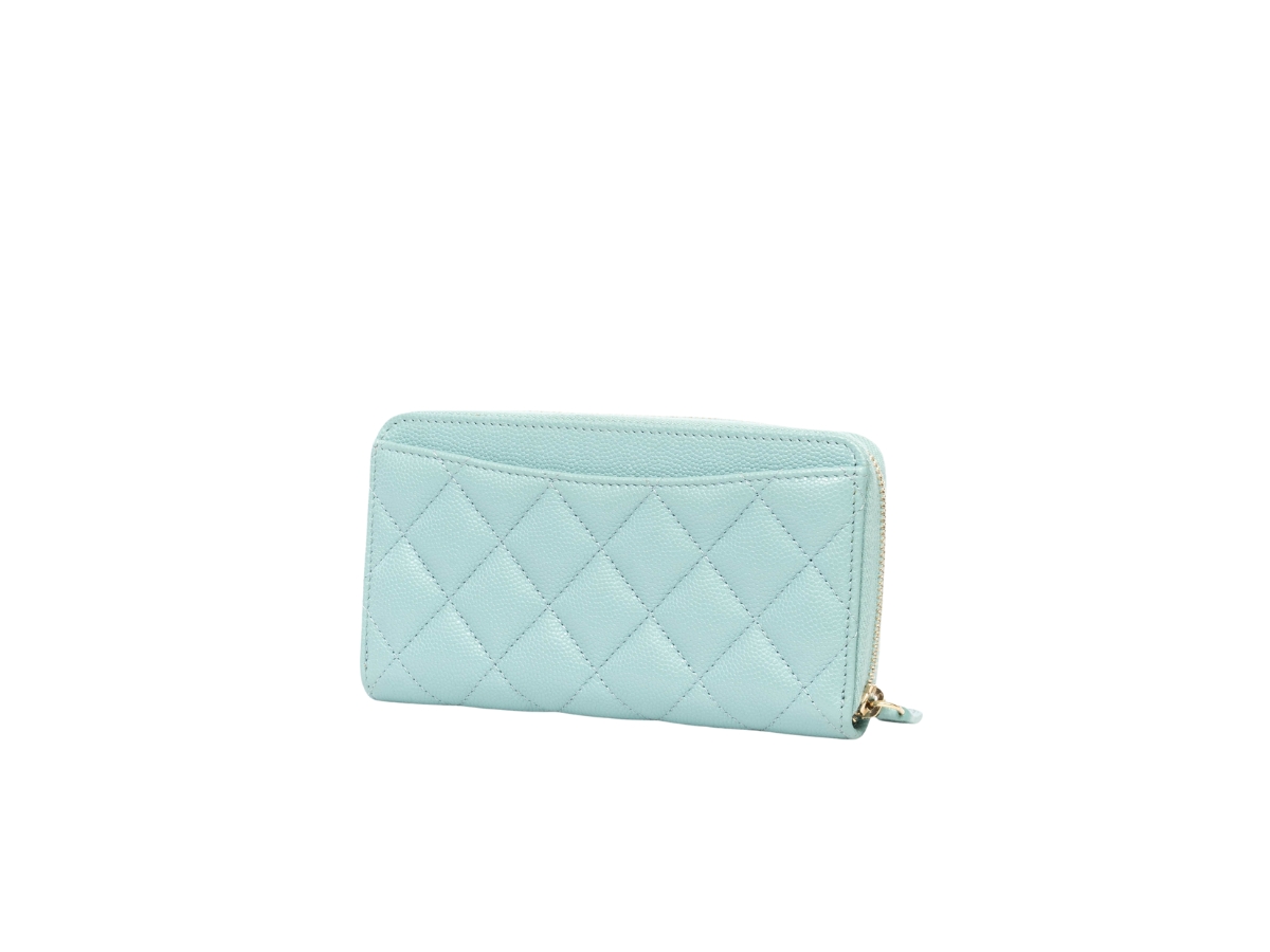 https://d2cva83hdk3bwc.cloudfront.net/CHL-WLBCCQMZAWIGHWMCDR1-chanel-caviar-quilted-medium-zip-around-wallet-in-gold-hardware-with-mint-3.jpg
