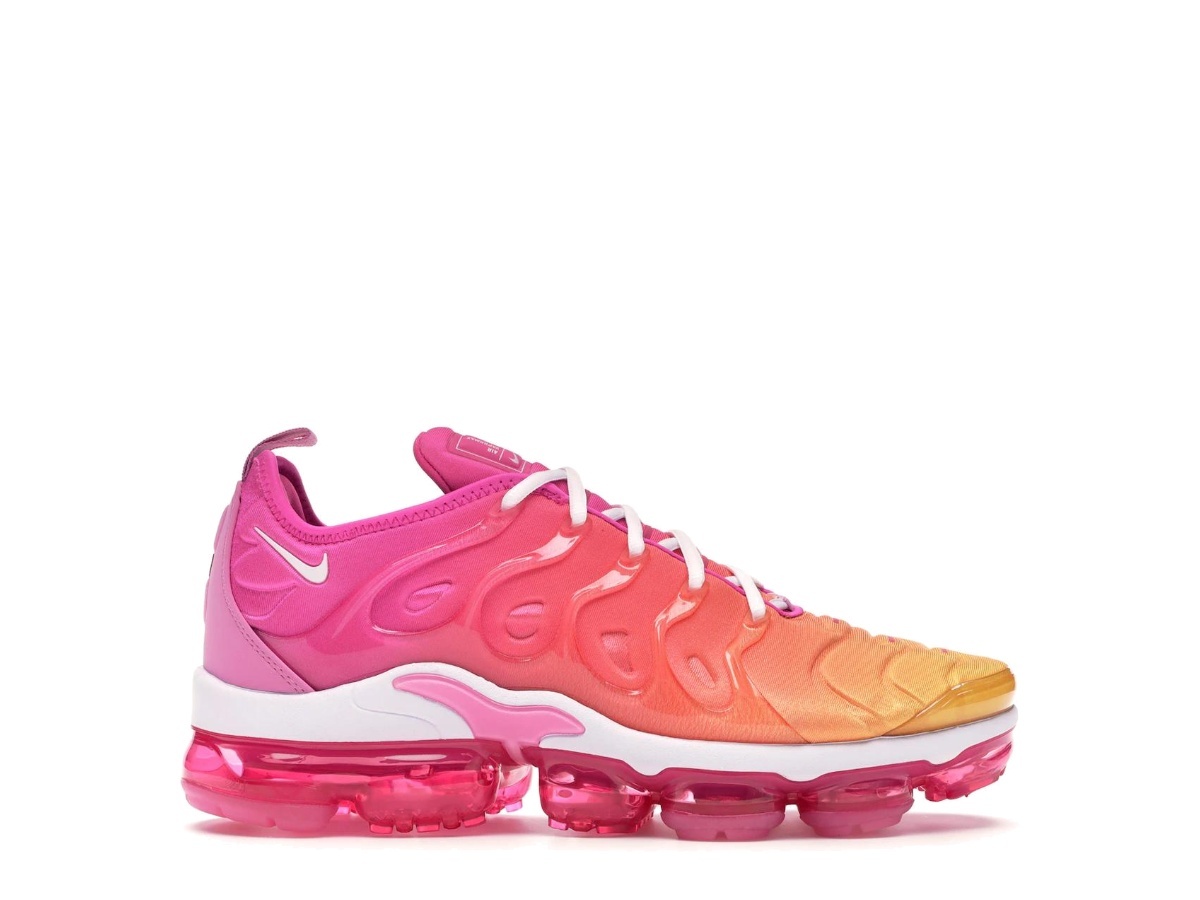 https://d2cva83hdk3bwc.cloudfront.net/CI9900-600-nike-air-vapormax-plus-laser-fuchsia-psychic-pink-women-s--1.jpg
