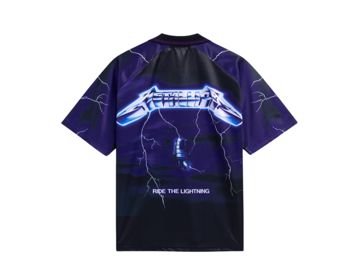 https://d2cva83hdk3bwc.cloudfront.net/CNV-JSACXMRTLJBF5XL-carnival-x-metallica-ride-the-lightning-jersey-black-2.jpg