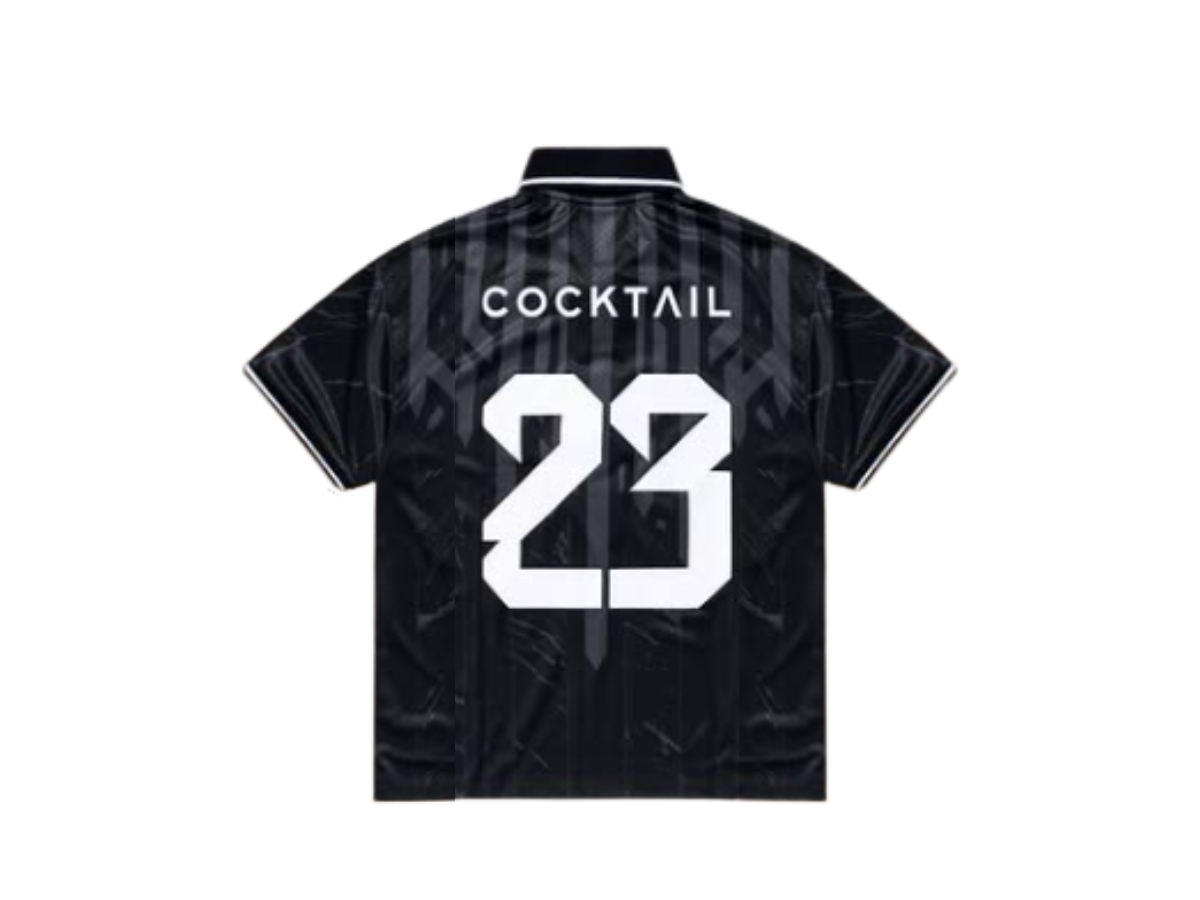 https://d2cva83hdk3bwc.cloudfront.net/CNV-KWACXUCJSB5XIT-carnival-x-umbro-cocktail-jersey-shirt-black-1.jpg