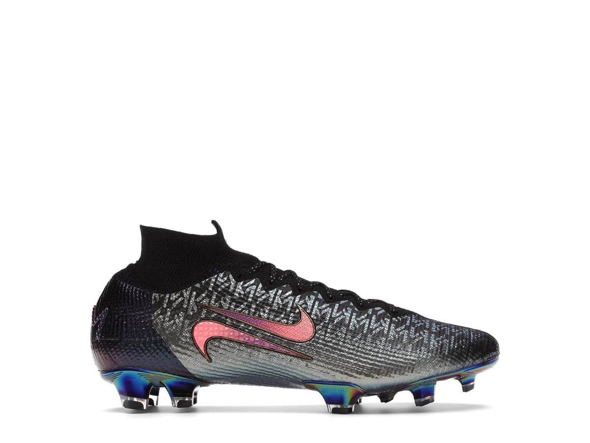https://d2cva83hdk3bwc.cloudfront.net/CT2483-001-nike-mercurial-superfly-kylian-mbappe-lebron-james-chosen-2-1.jpg