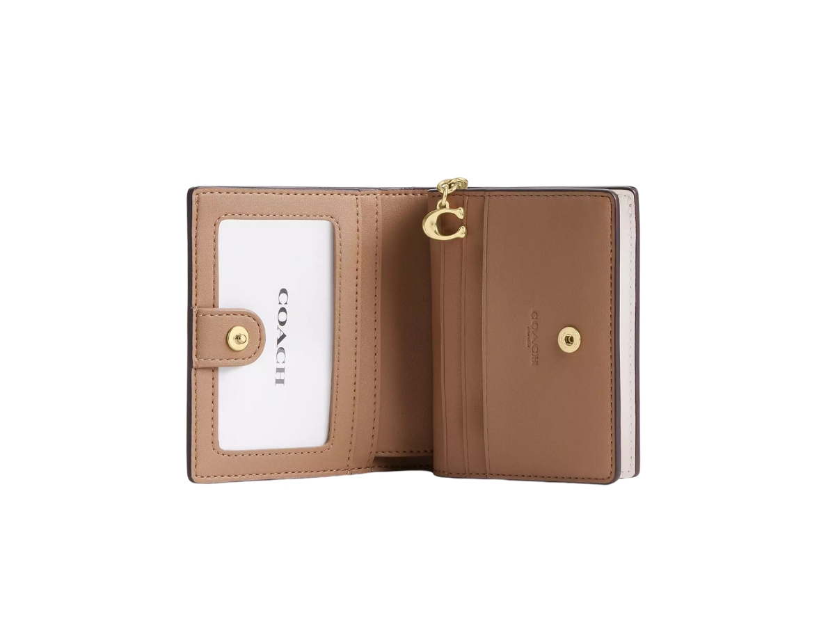https://d2cva83hdk3bwc.cloudfront.net/CW789-SANDCHALK-coach-snap-wallet-in-signature-canvas-with-gold-hardware-sand-and-chalk-2.jpg