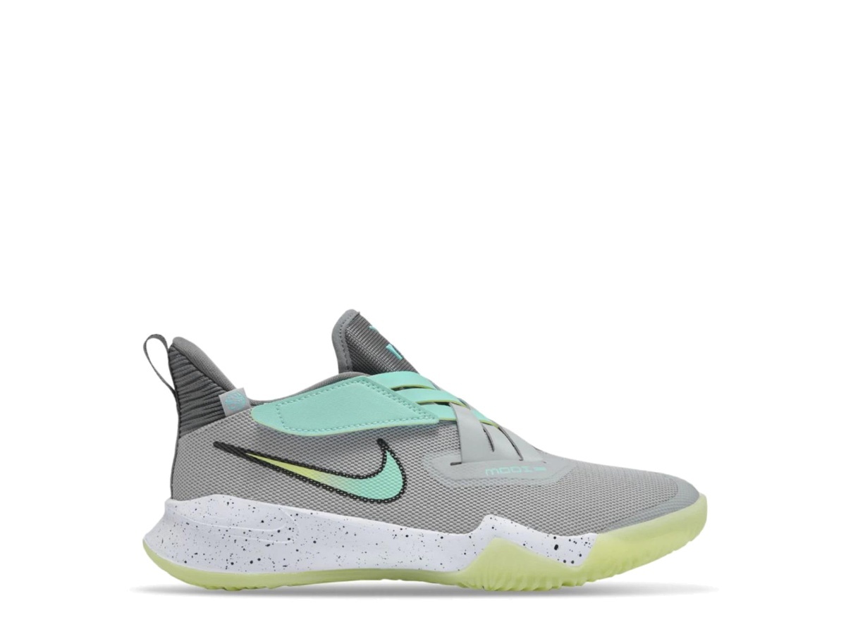 https://d2cva83hdk3bwc.cloudfront.net/DB6708-001-nike-zoom-flight-2-smoke-grey-lemon-twist-gs--1.jpg