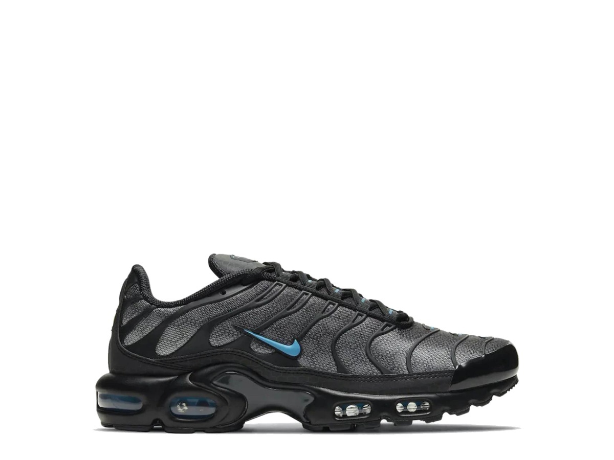 air max plus black hex