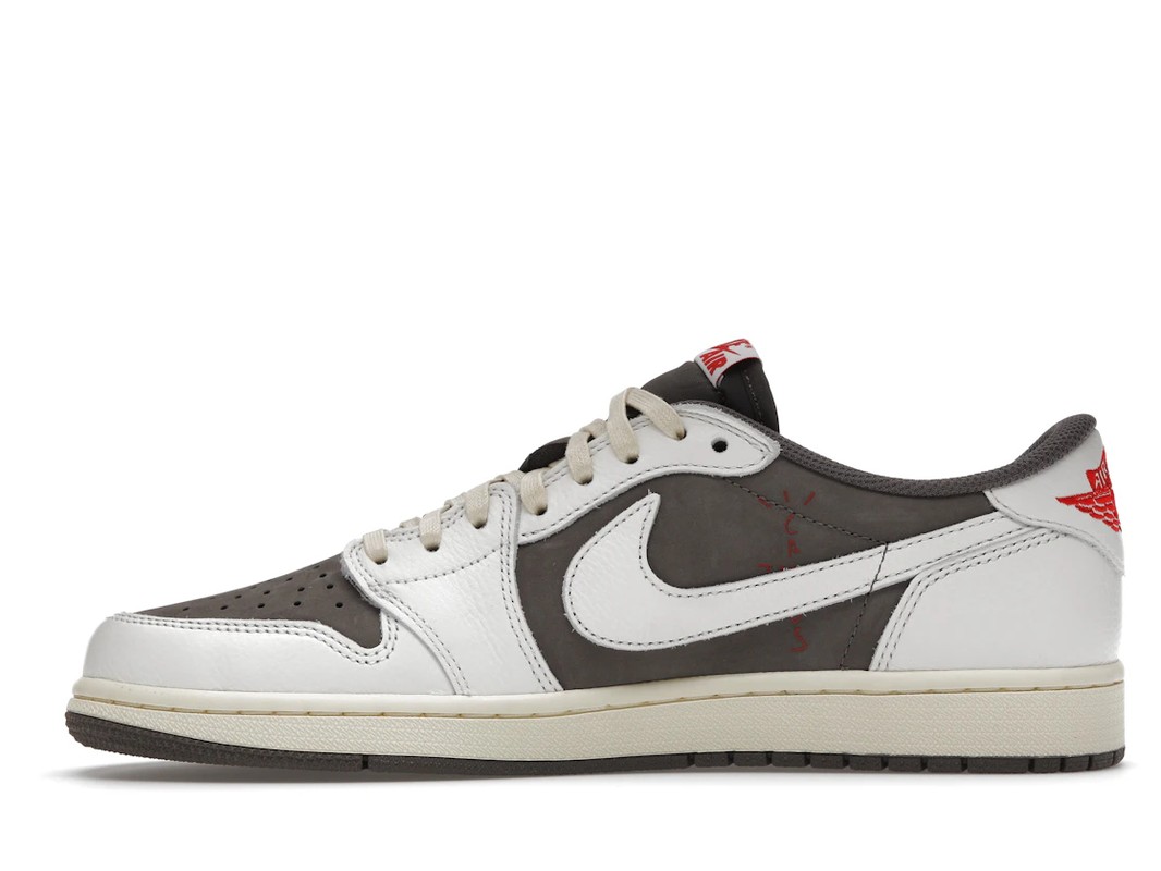 Jordan Jordan 1 Retro Low OG SP Travis Scott Reverse Mocha - view 3