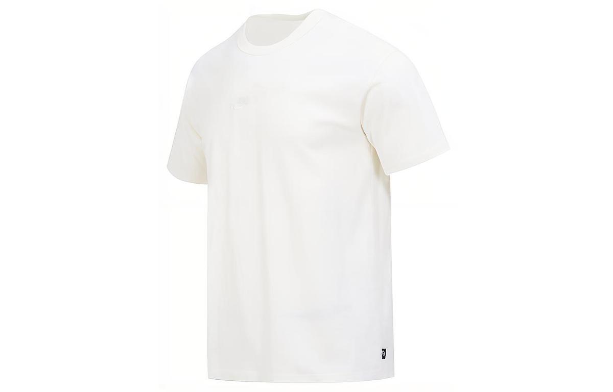 https://d2cva83hdk3bwc.cloudfront.net/DO7393-133-nike-sportswear-essentials-series-t-shirt-men-s-white-1.jpg
