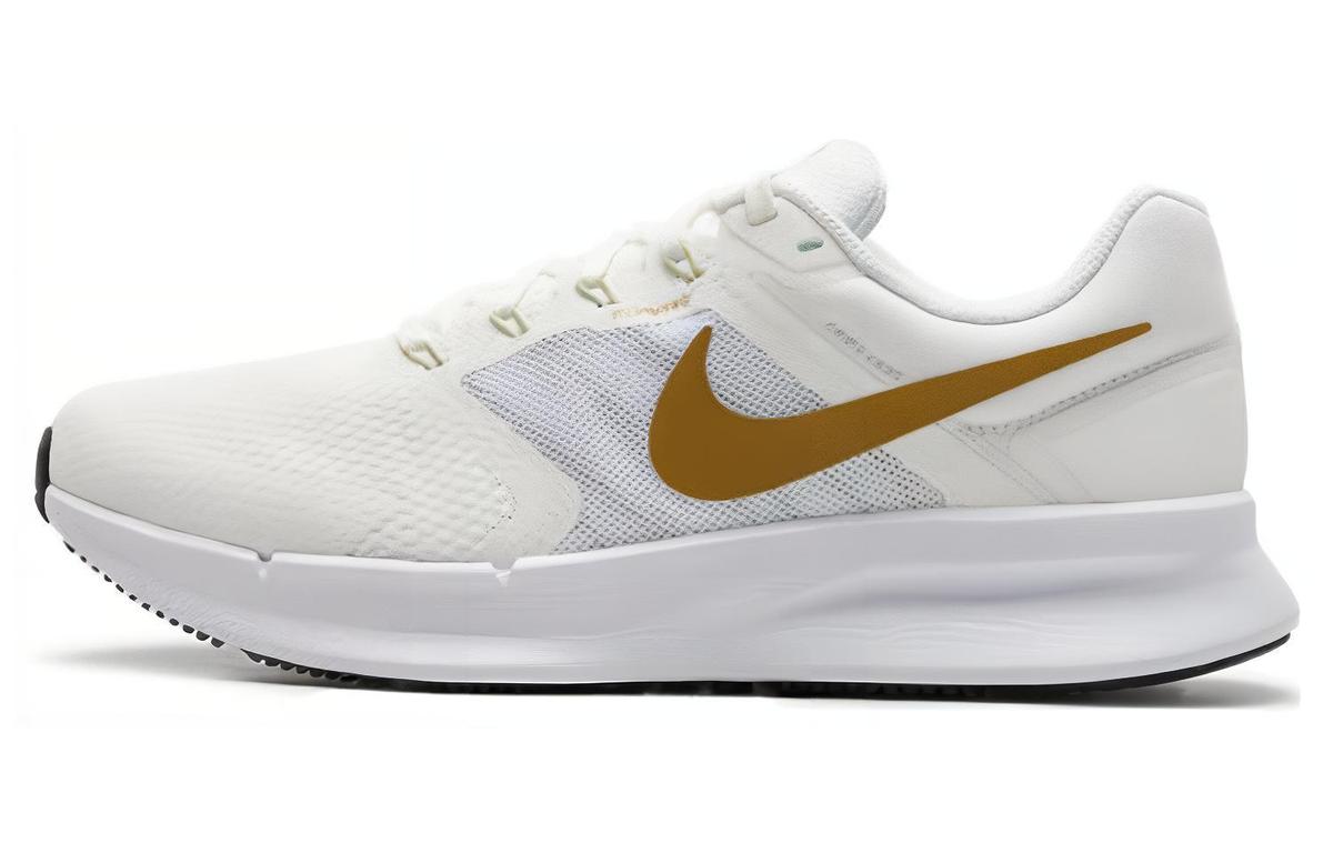 https://d2cva83hdk3bwc.cloudfront.net/DR2695-103-nike-run-swift-3-summit-white-bronzine-1.jpg