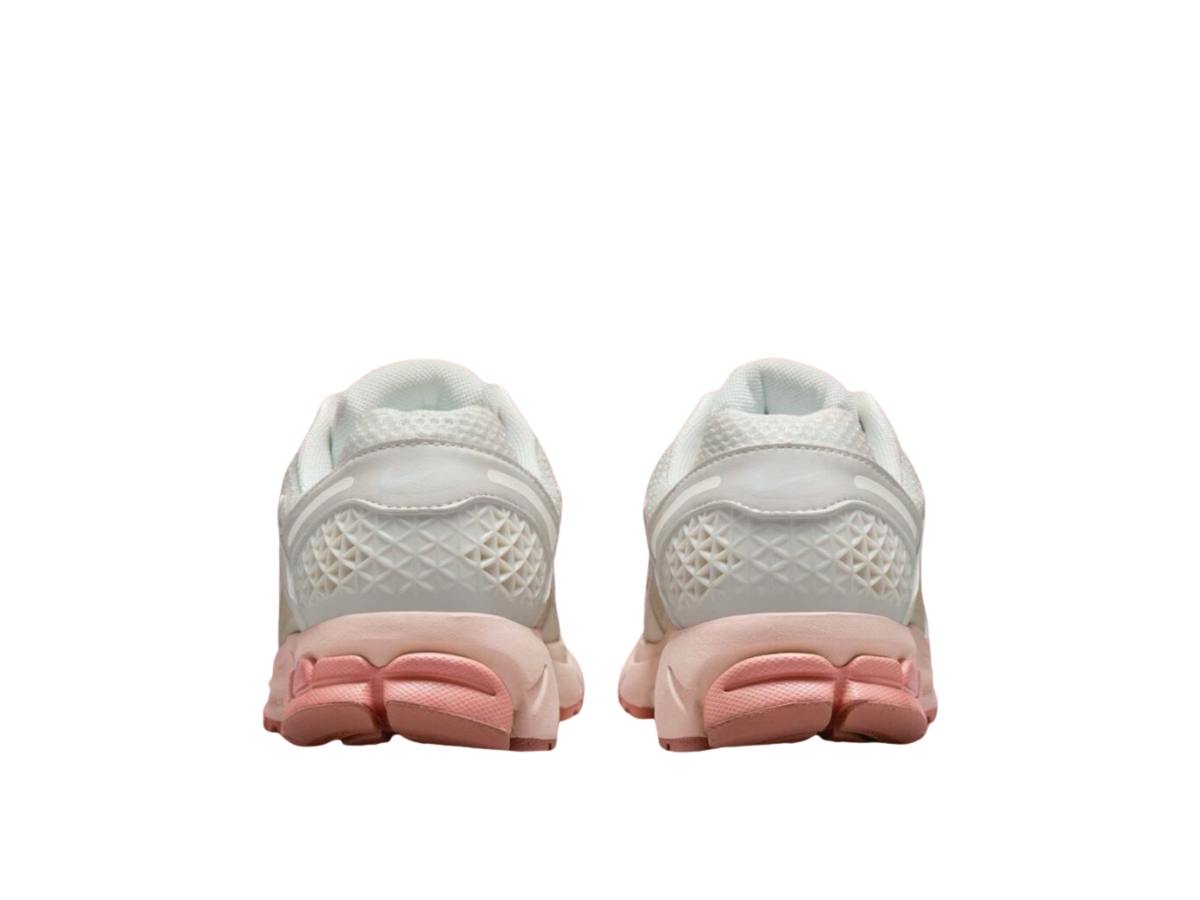 https://d2cva83hdk3bwc.cloudfront.net/FJ2028-002-nike-zoom-vomero-5-particle-beige-w-5.jpg