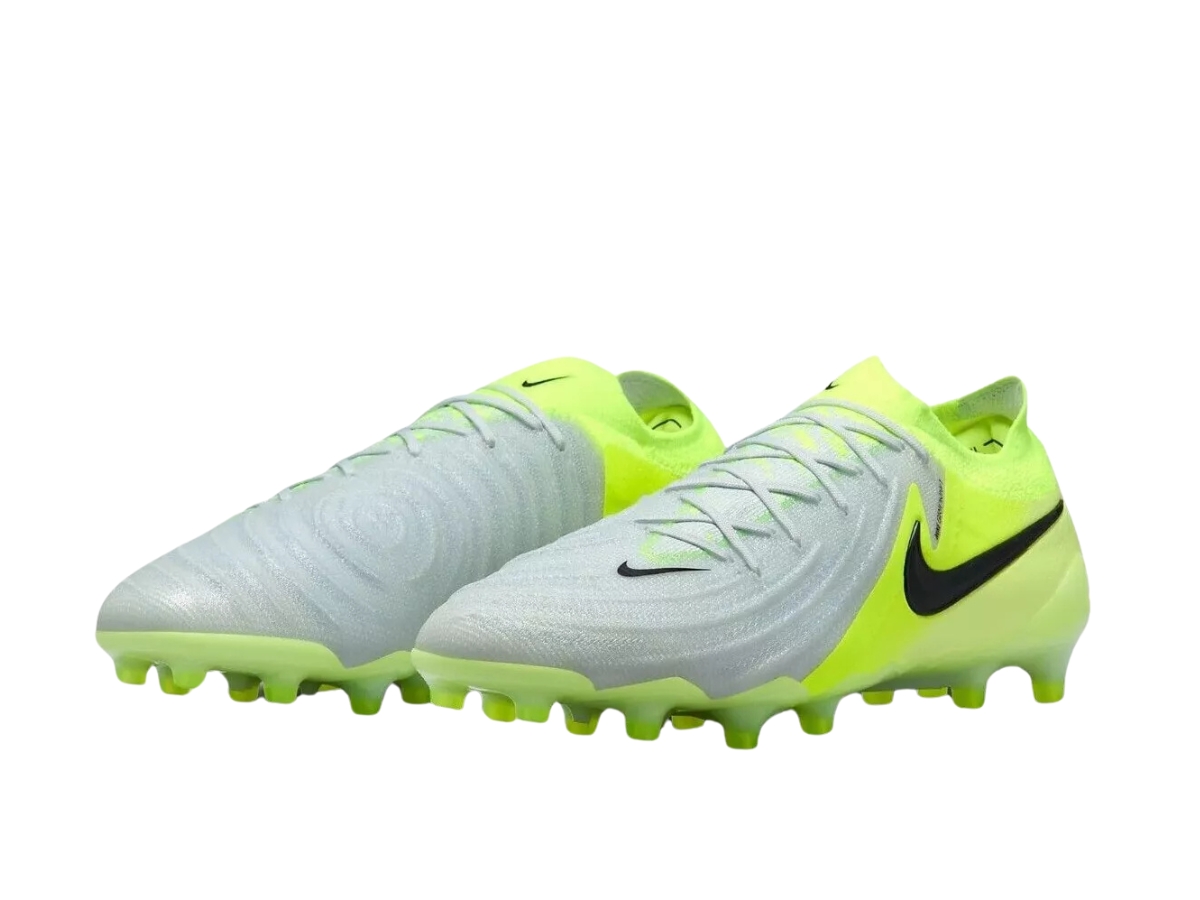https://d2cva83hdk3bwc.cloudfront.net/FJ2554-003-nike-phantom-gx-2-elite-ag-mad-voltage-pack-3.jpg