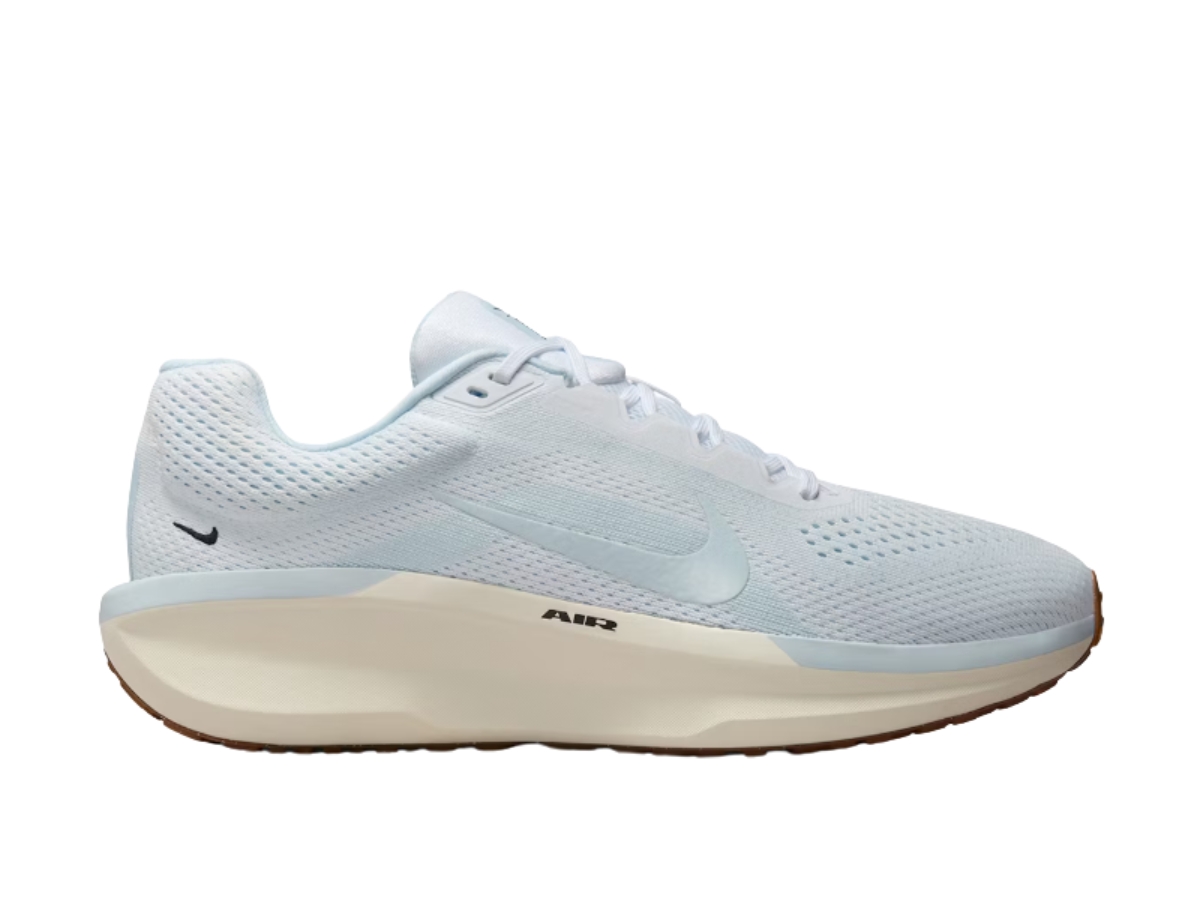 https://d2cva83hdk3bwc.cloudfront.net/FJ9509-106-nike-winflo-11-white-blue-tint-sail-black-1.jpg