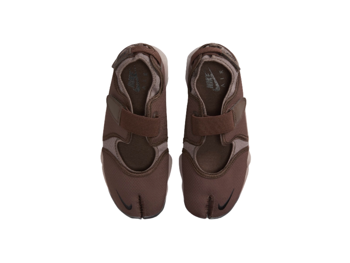 https://d2cva83hdk3bwc.cloudfront.net/FN6740-200-nike-air-rift-baroque-brown-black-and-orewood-brown-w-3.jpg