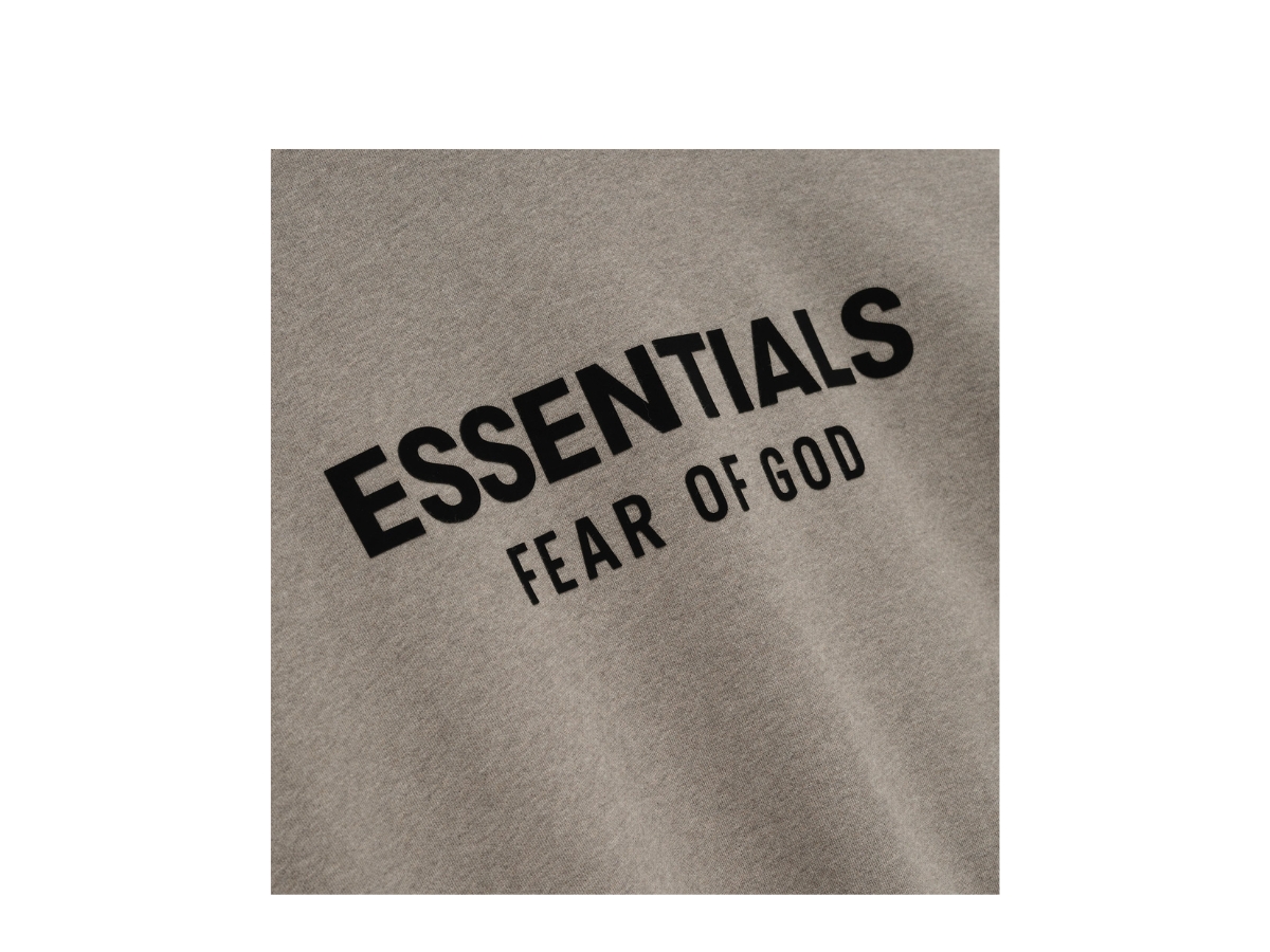 https://d2cva83hdk3bwc.cloudfront.net/FOG-HDAFOGECFZUHHHMSF3-fear-of-god-essentials-classic-full-zip-up-hoodie-homestead-heather-3.jpg