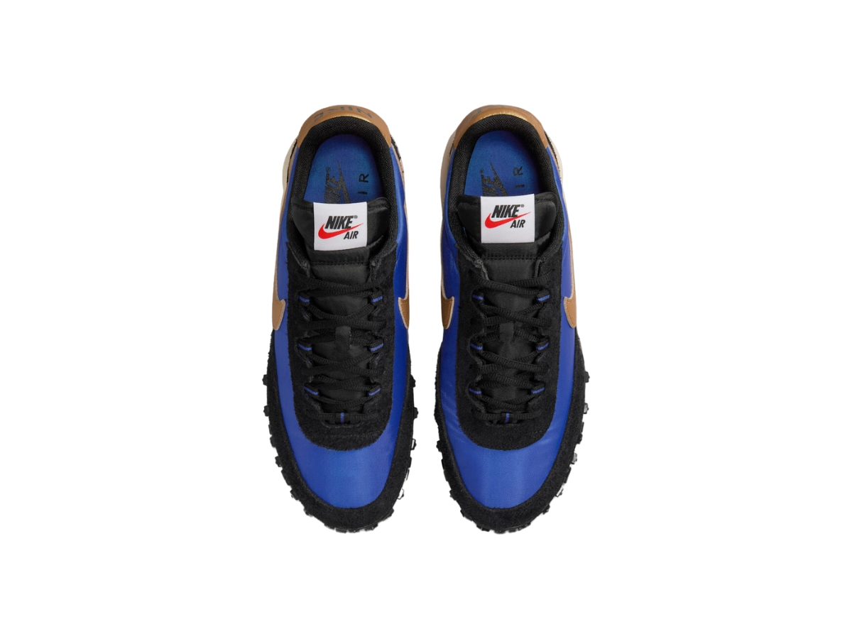 https://d2cva83hdk3bwc.cloudfront.net/FV6946-400-nike-air-max-waffle-hyper-blue-4.jpg