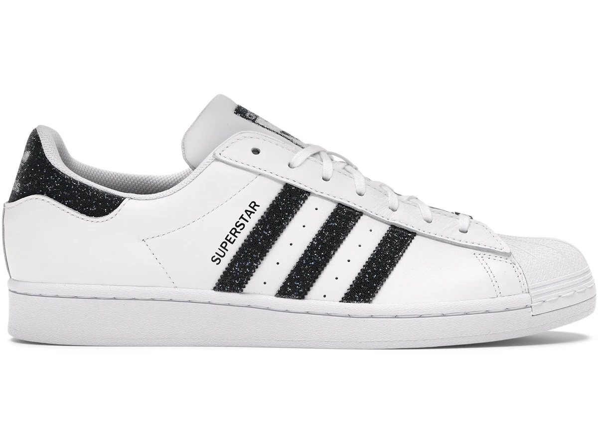 https://d2cva83hdk3bwc.cloudfront.net/FX7480-adidas-superstar-swarovski-white-black-1.jpg