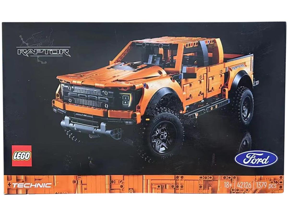 https://d2cva83hdk3bwc.cloudfront.net/G-LEG-6B7338D-lego-technic-ford-raptor-f-150-set-42126-1.jpg