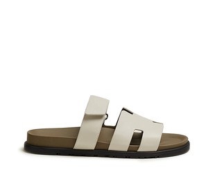 Buy Hermes Chypre Sandal Beige Glaise Vert Toundra Grained Leather (M) at Sasom – Authentic and Ready to Ship