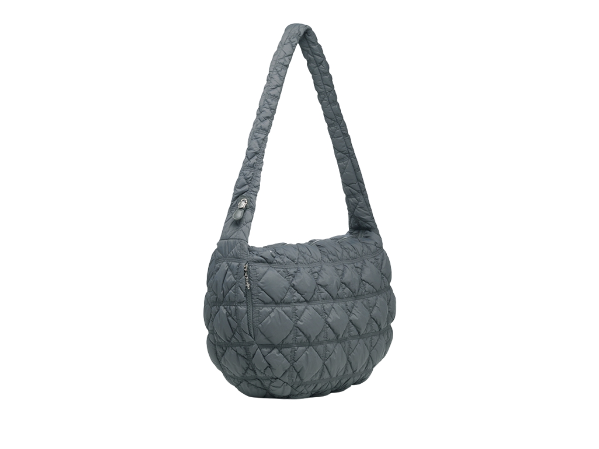 https://d2cva83hdk3bwc.cloudfront.net/H74114010C-carlyn-mega-cozy-charcoal-3.jpg