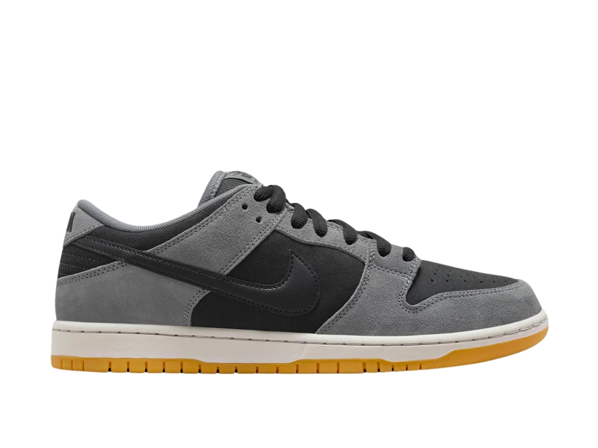 https://d2cva83hdk3bwc.cloudfront.net/HF3063-001-nike-sb-dunk-low-dark-smoke-grey-1.jpg