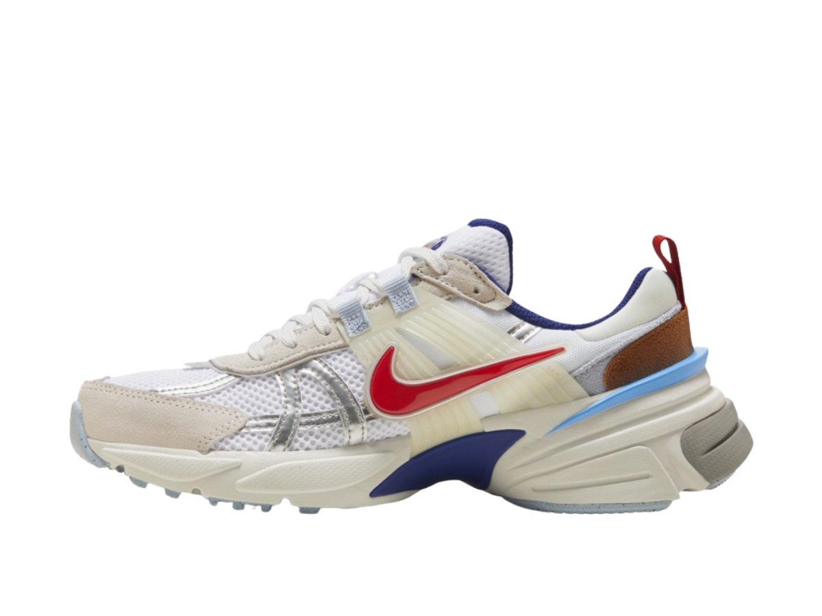 https://d2cva83hdk3bwc.cloudfront.net/HF5724-061-nike-v2k-run-metallic-silver-gym-red-university-blue-w-2.jpg