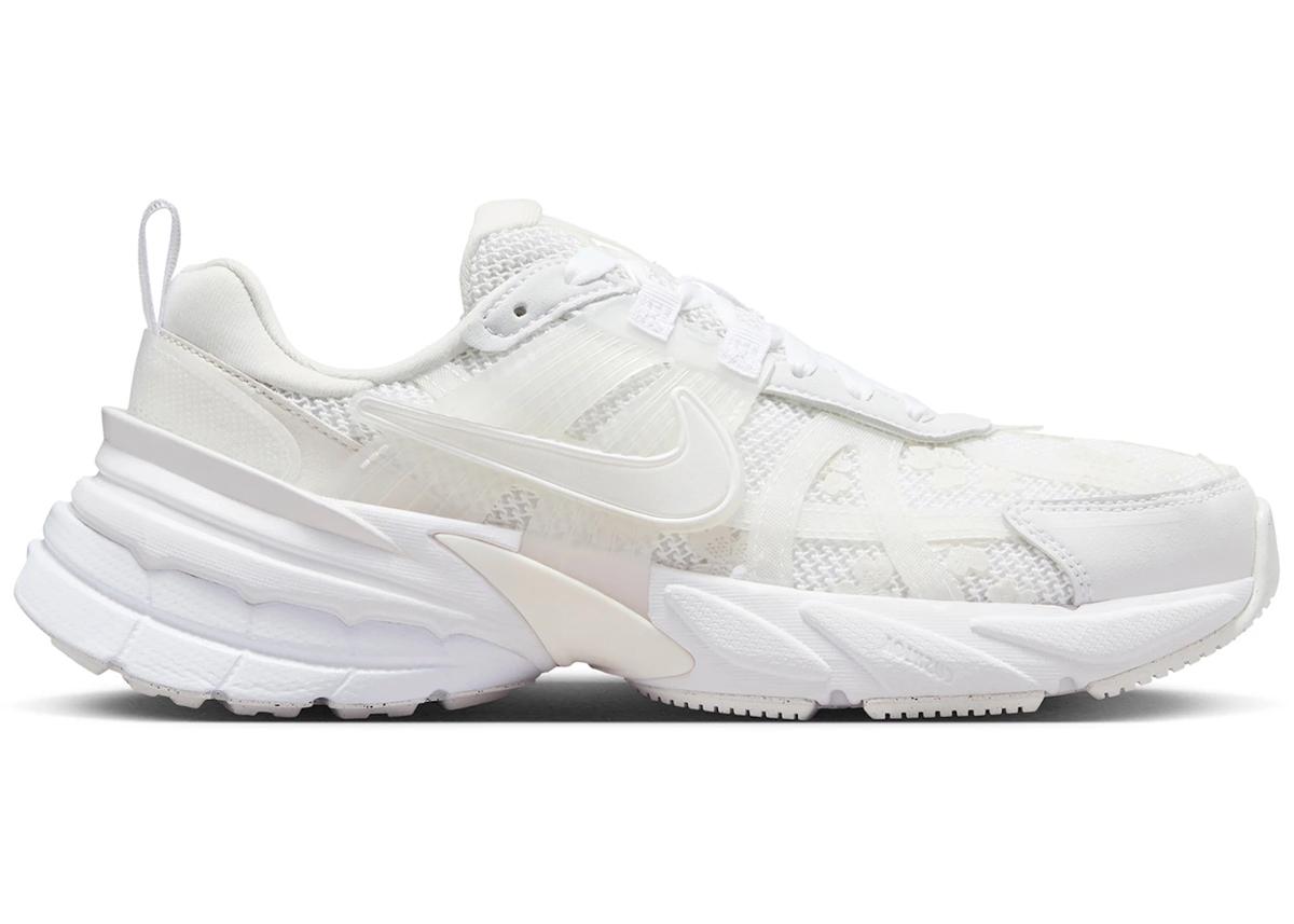 https://d2cva83hdk3bwc.cloudfront.net/HJ5269-100-nike-v2k-run-white-summit-white-women-s--1.jpg