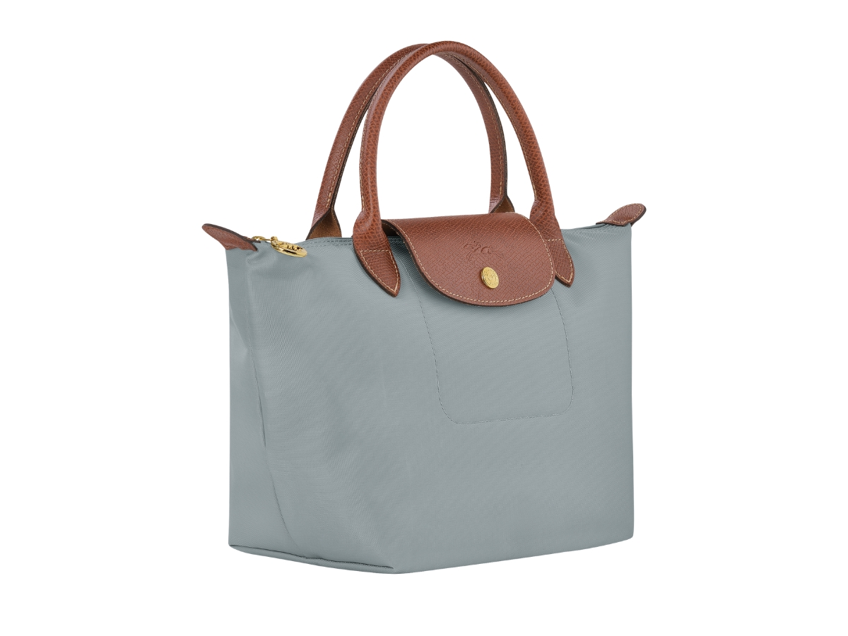 https://d2cva83hdk3bwc.cloudfront.net/L1621089P80-longchamp-le-pliage-original-s-handbag-in-recycled-canvas-with-gold-hardware-eucalyptus-2.jpg