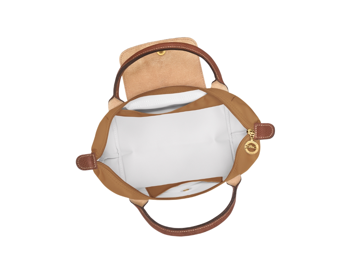 https://d2cva83hdk3bwc.cloudfront.net/L1621089P86-longchamp-le-pliage-original-s-handbag-in-recycled-canvas-with-gold-hardware-fawn-4.jpg