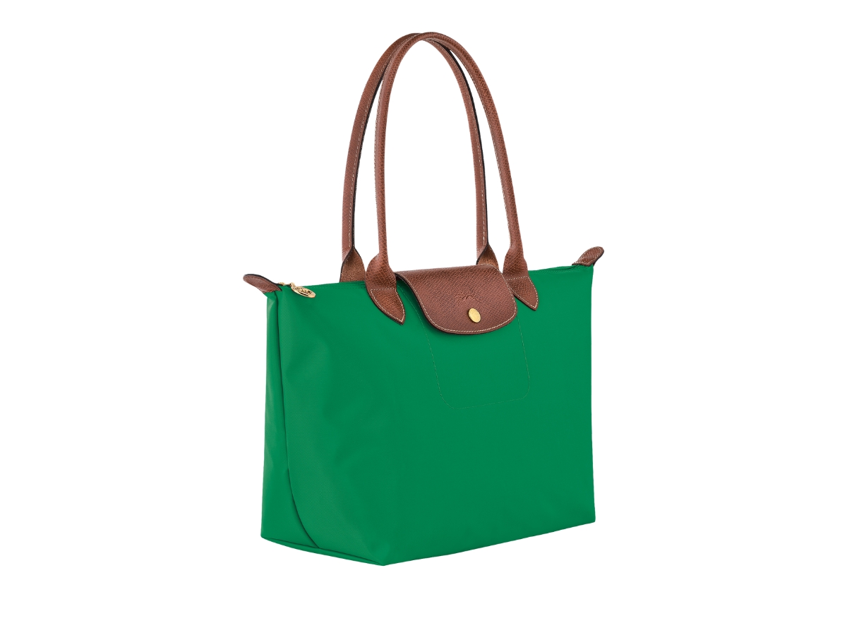 https://d2cva83hdk3bwc.cloudfront.net/L2605089P88-longchamp-le-pliage-original-m-tote-bag-in-recycled-canvas-with-gold-hardware-green-2.jpg