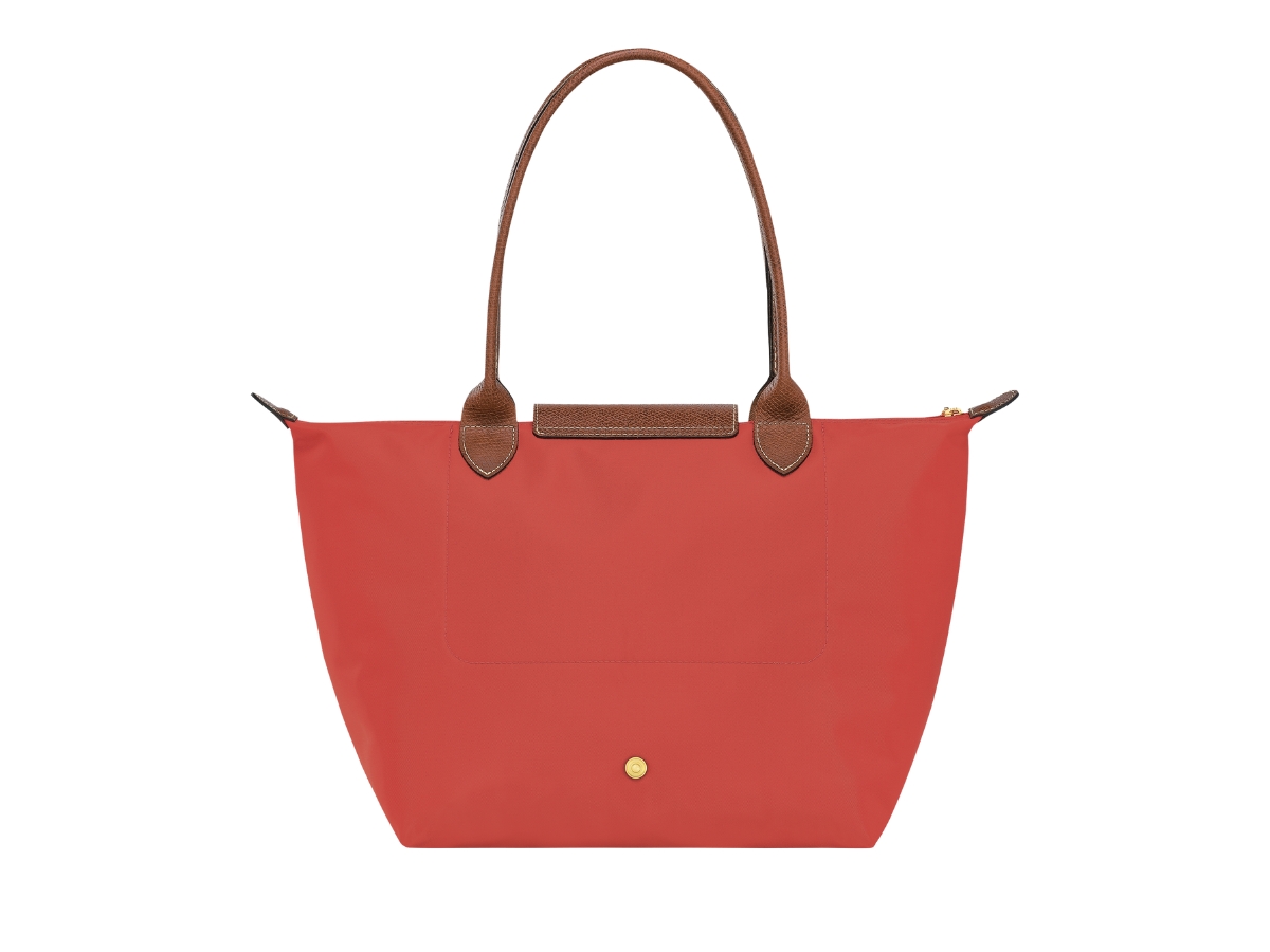 https://d2cva83hdk3bwc.cloudfront.net/L2605089P94-longchamp-le-pliage-original-m-tote-bag-in-recycled-canvas-with-gold-hardware-tomato-3.jpg