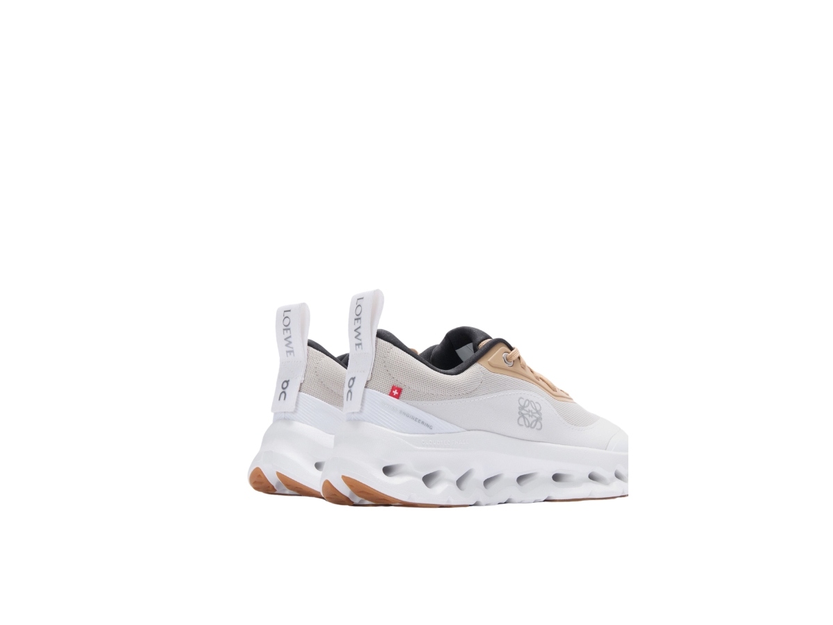 https://d2cva83hdk3bwc.cloudfront.net/L929282X33-4511-loewe-x-on-cloudtilt-2-0-tan-white-and-gum-w-4.jpg