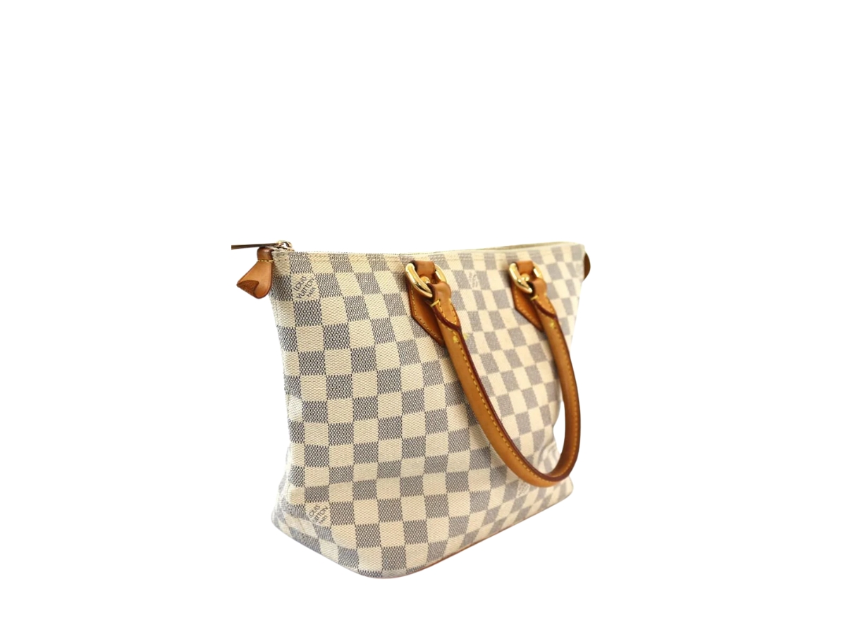 https://d2cva83hdk3bwc.cloudfront.net/LV-TBBLVDASPIWCCALWGHWOZX8-louis-vuitton-damier-azur-saleya-pm-in-white-coated-canvas-and-leather-with-gold-hardware-white-2.jpg