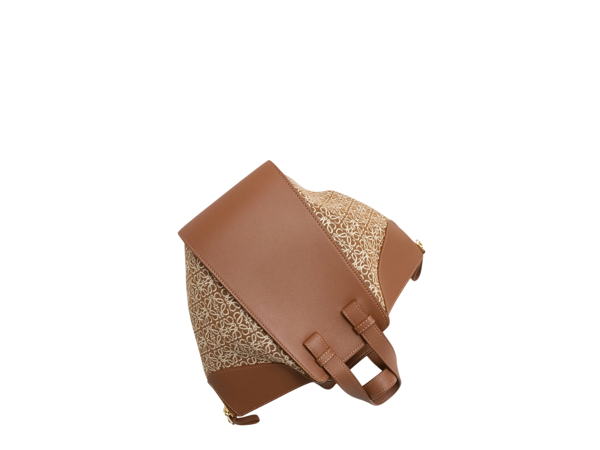 https://d2cva83hdk3bwc.cloudfront.net/LW-SBBLHASBIGHWB5QUQ-loewe-hammock-anagram-small-bag-in-gold-hardware-with-brown-3.jpg
