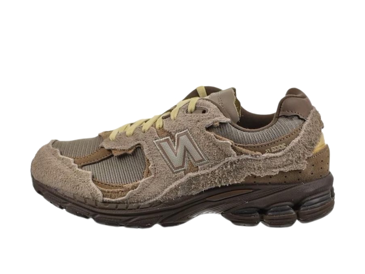 https://d2cva83hdk3bwc.cloudfront.net/M2002RD6-new-balance-2002r-protection-pack-brown-2.jpg