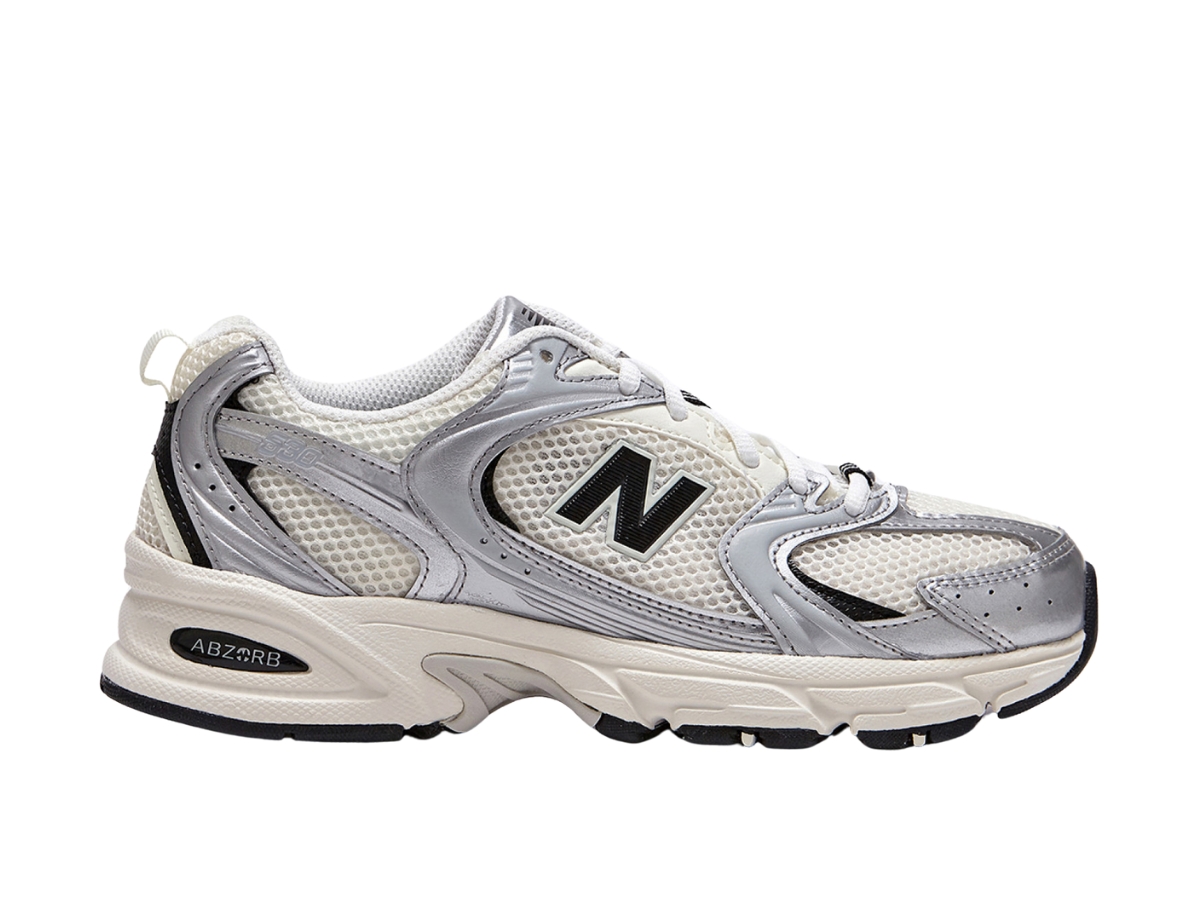 https://d2cva83hdk3bwc.cloudfront.net/MR530GMT-new-balance-530-silver-black-1.jpg