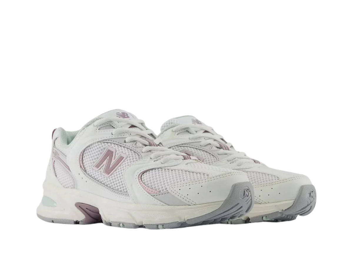 https://d2cva83hdk3bwc.cloudfront.net/MR530NEB-new-balance-530-sea-salt-ice-wine-women-s-3.jpg