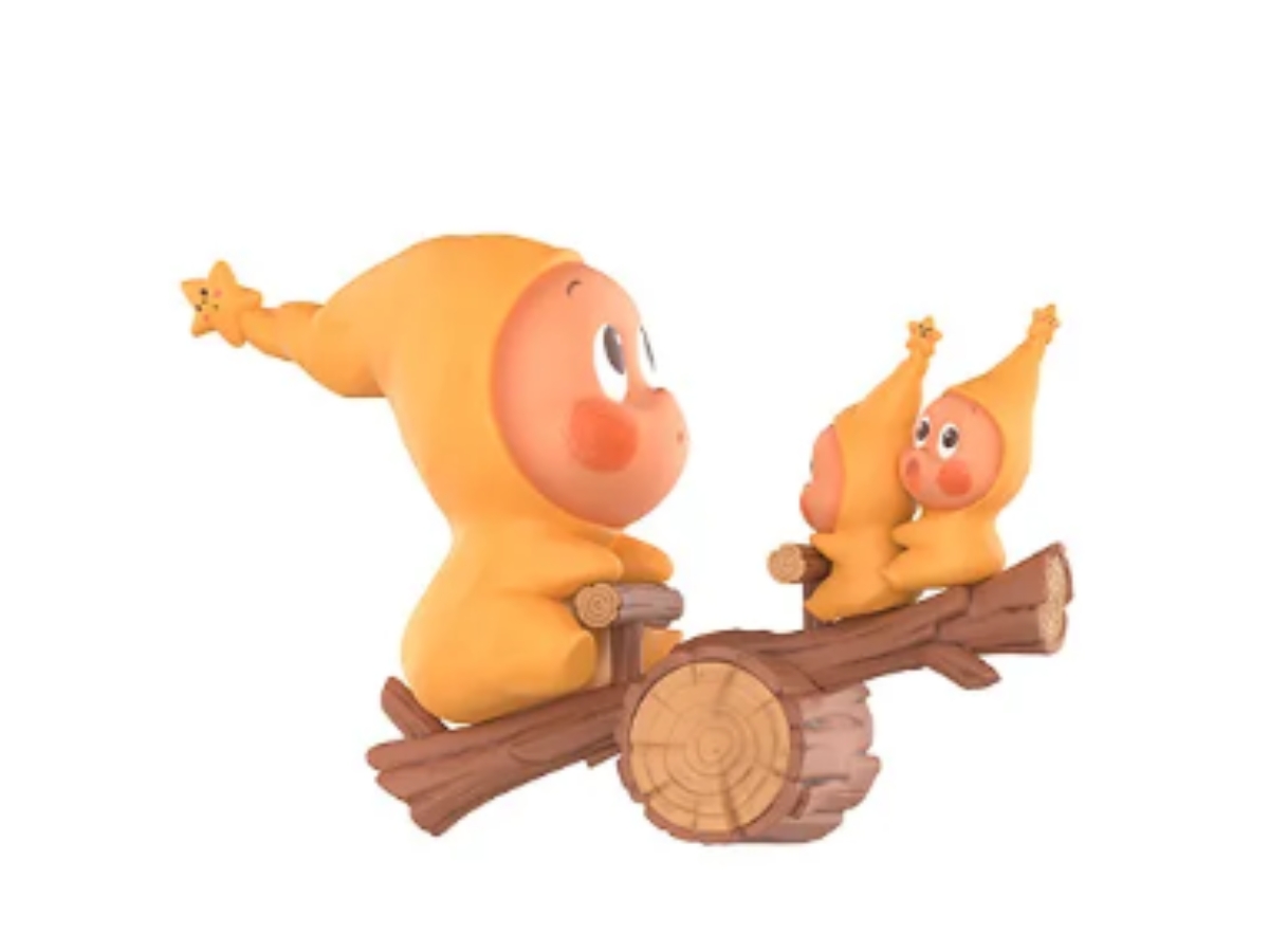 https://d2cva83hdk3bwc.cloudfront.net/PM-BBCCCPMTTTTBALSSFQGVP-pop-mart-teeter-totter-twinkle-twinkle-be-a-little-star-series-figures-1.jpg