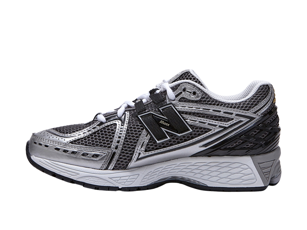 https://d2cva83hdk3bwc.cloudfront.net/U1906RCG-new-balance-1906-silver-metallic-black-white-2.jpg