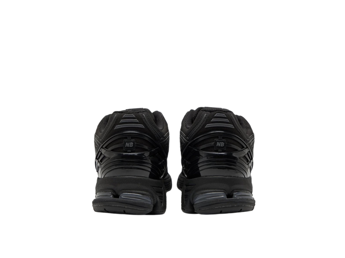 https://d2cva83hdk3bwc.cloudfront.net/U1906RJB-new-balance-1906r-triple-black-5.jpg